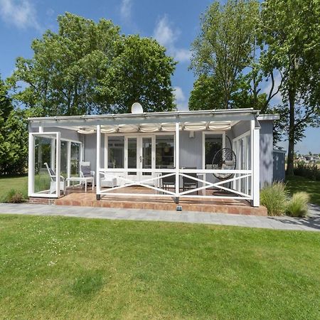 Modern Holiday Home With Large Garden Sint Maartensvlotbrug Екстериор снимка