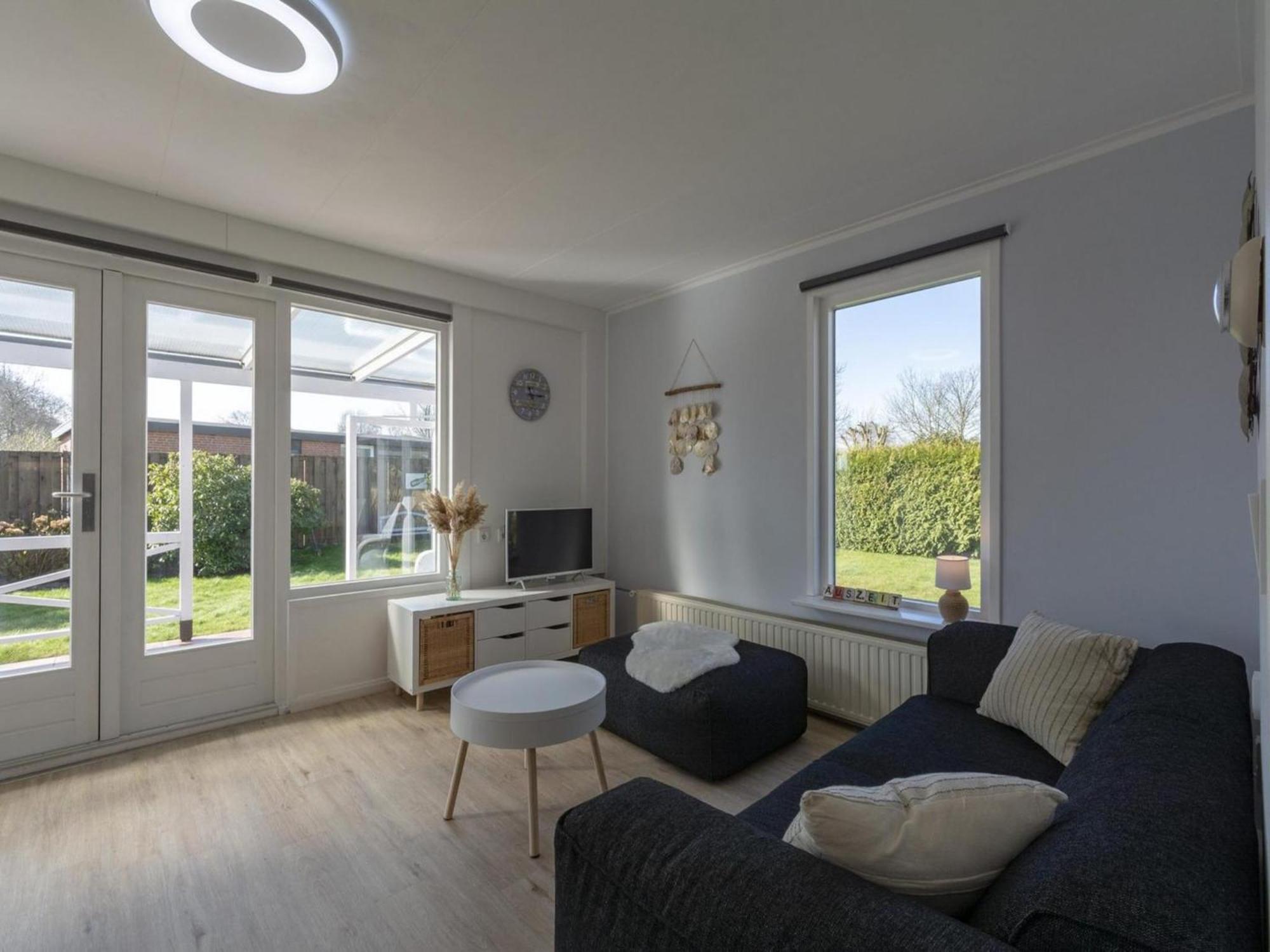 Modern Holiday Home With Large Garden Sint Maartensvlotbrug Екстериор снимка